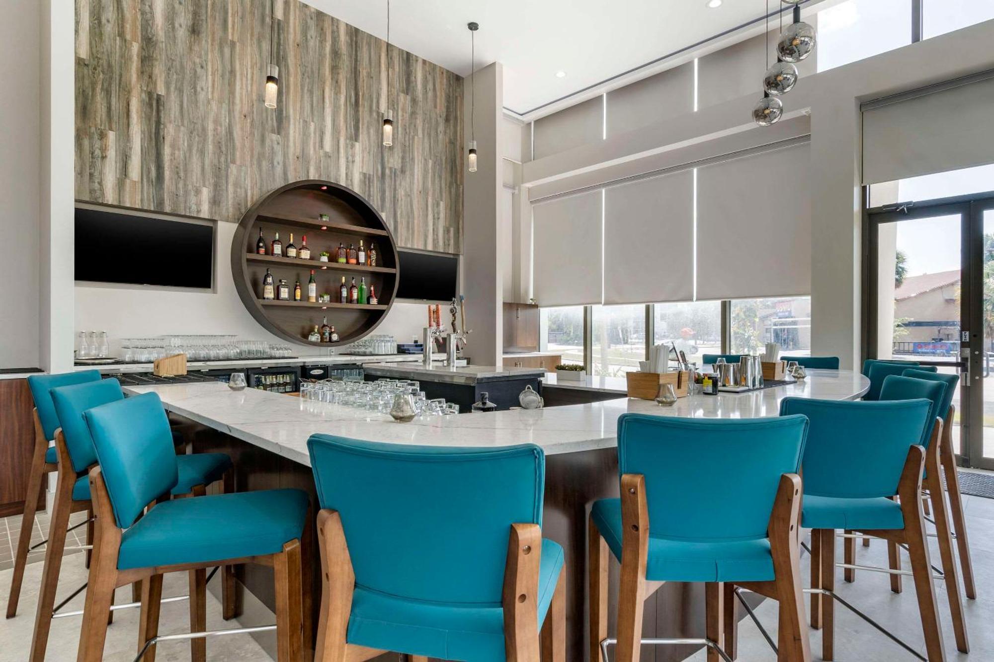 Cambria Hotel Orlando Near Universal Theme Parks Ngoại thất bức ảnh